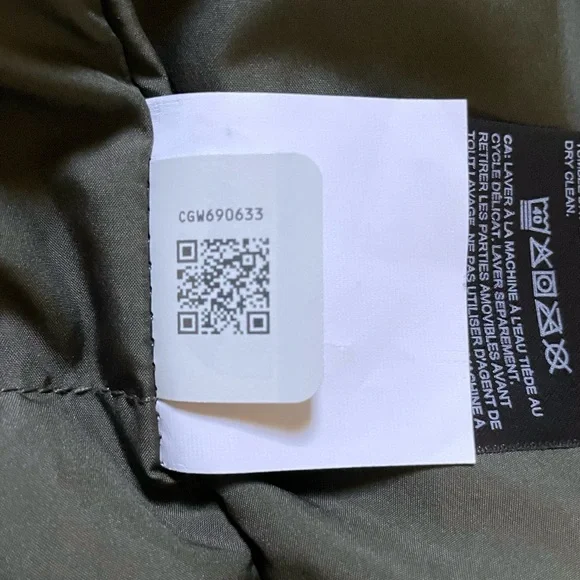 The North Face Women’s Arctic Parka Waterproof Coat - Picture 8 of 9